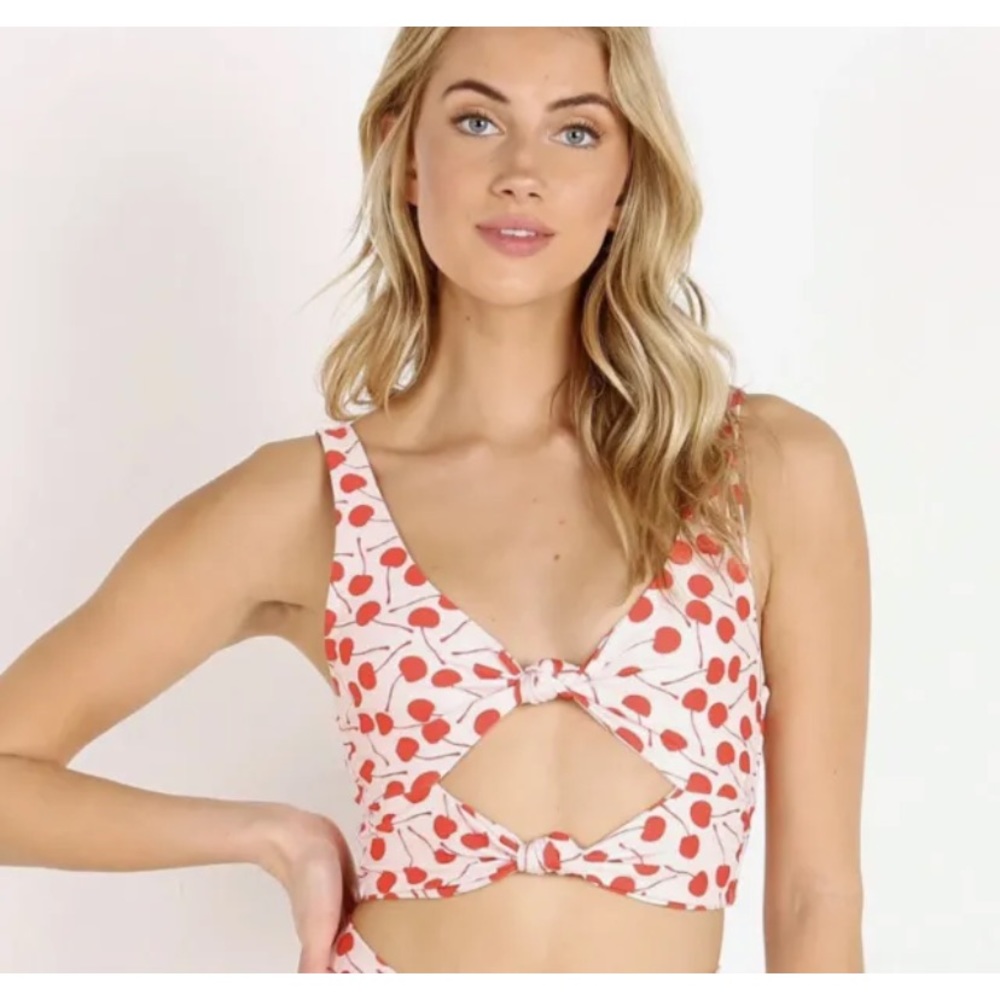 Beach riot cherry Bowie top XS